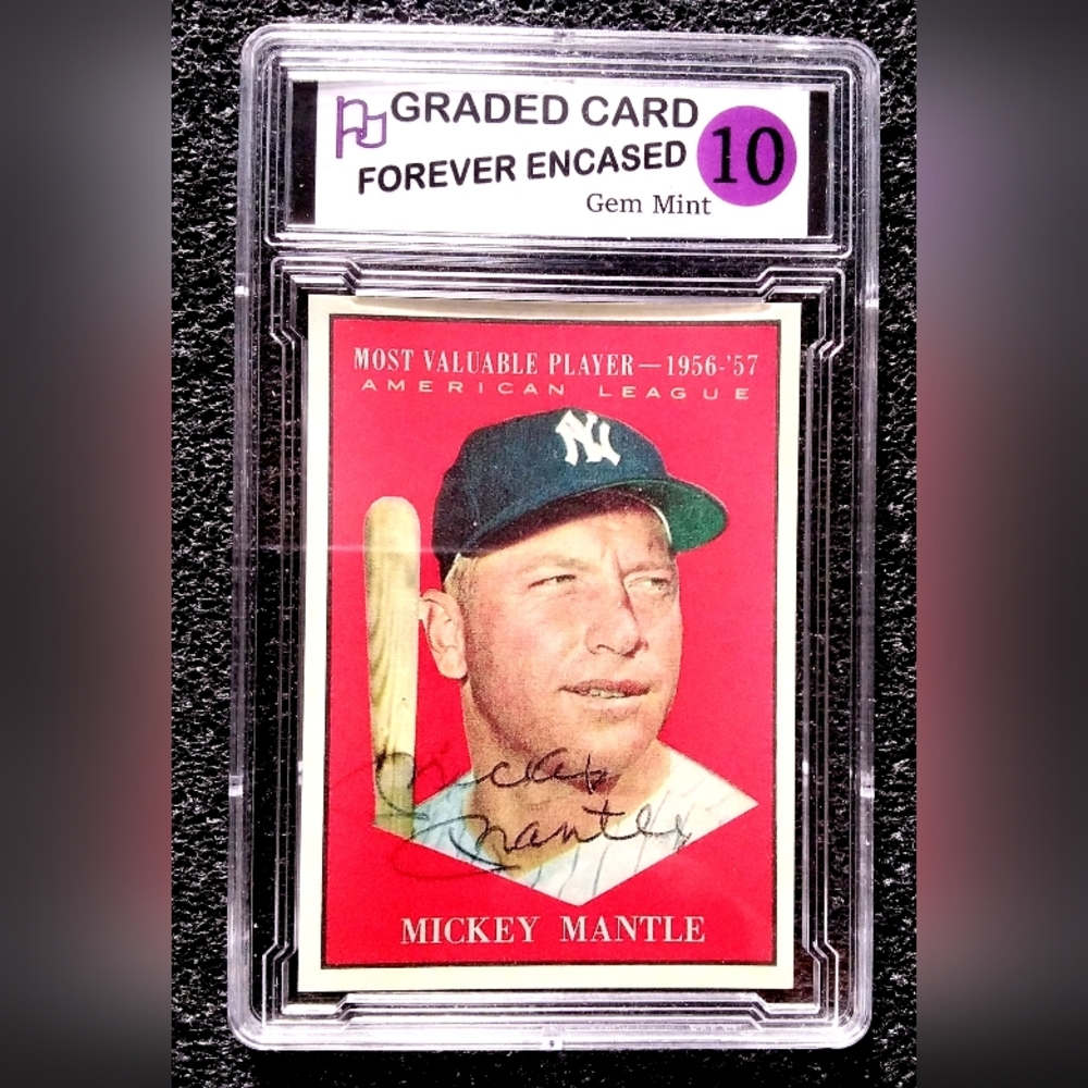 Mikey Mantle New York Yankees MVP Autograph Baseball Card Mint